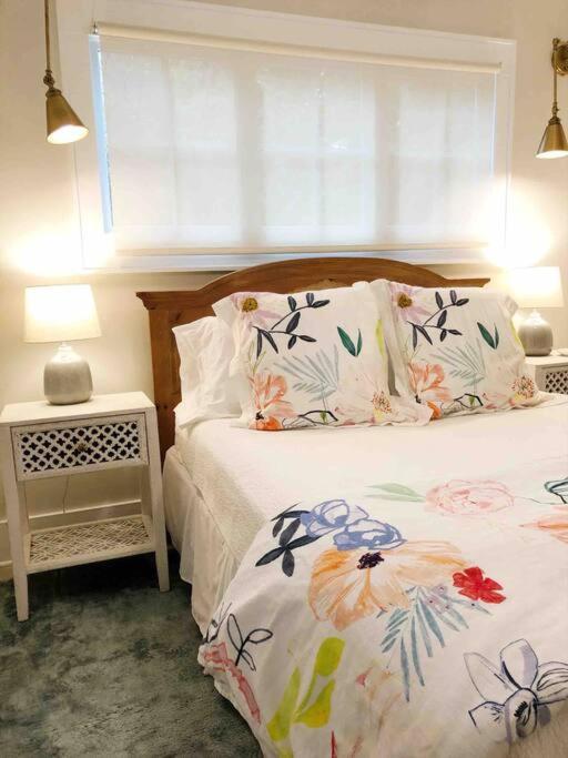 Liz Lane Cottage- Entire Guesthouse Charleston Dış mekan fotoğraf