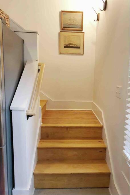 Liz Lane Cottage- Entire Guesthouse Charleston Dış mekan fotoğraf