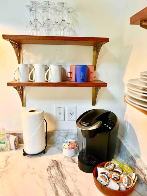 Liz Lane Cottage- Entire Guesthouse Charleston Dış mekan fotoğraf